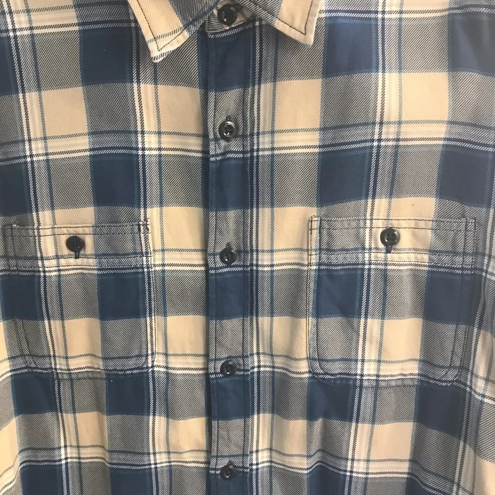 🚤J CREW Casual Button Down Shirt